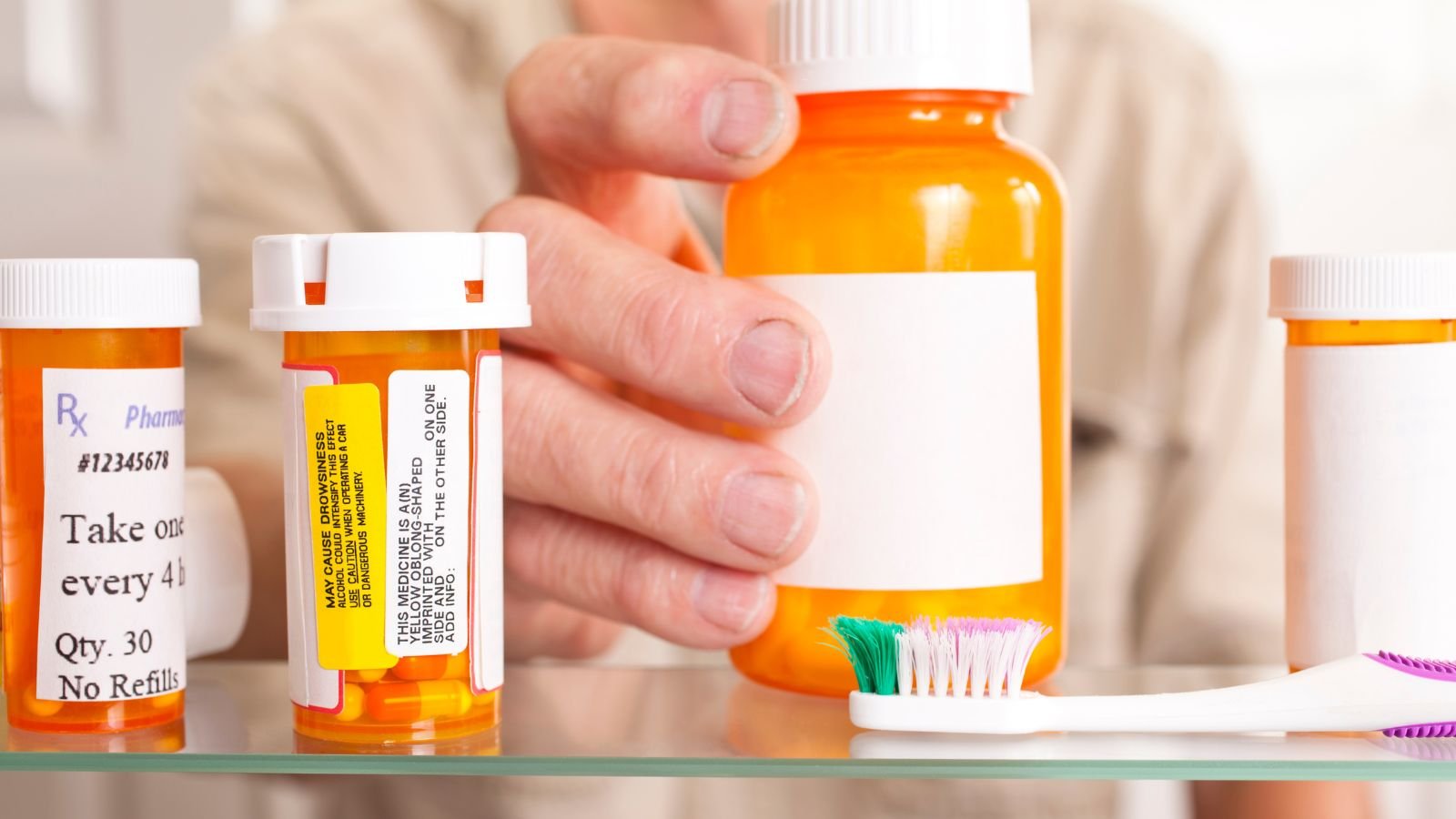 The Cons of Having a Countertop Medicine Cabinet
