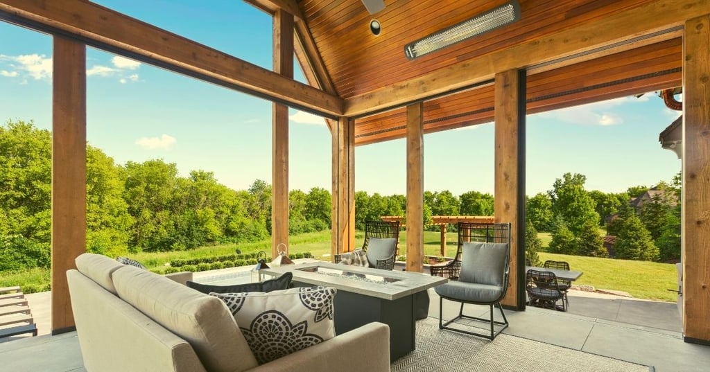 How to choose the right vaulted ceiling height for your home