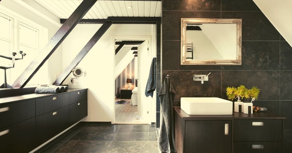 installation tips for clear glass in your bathroom window