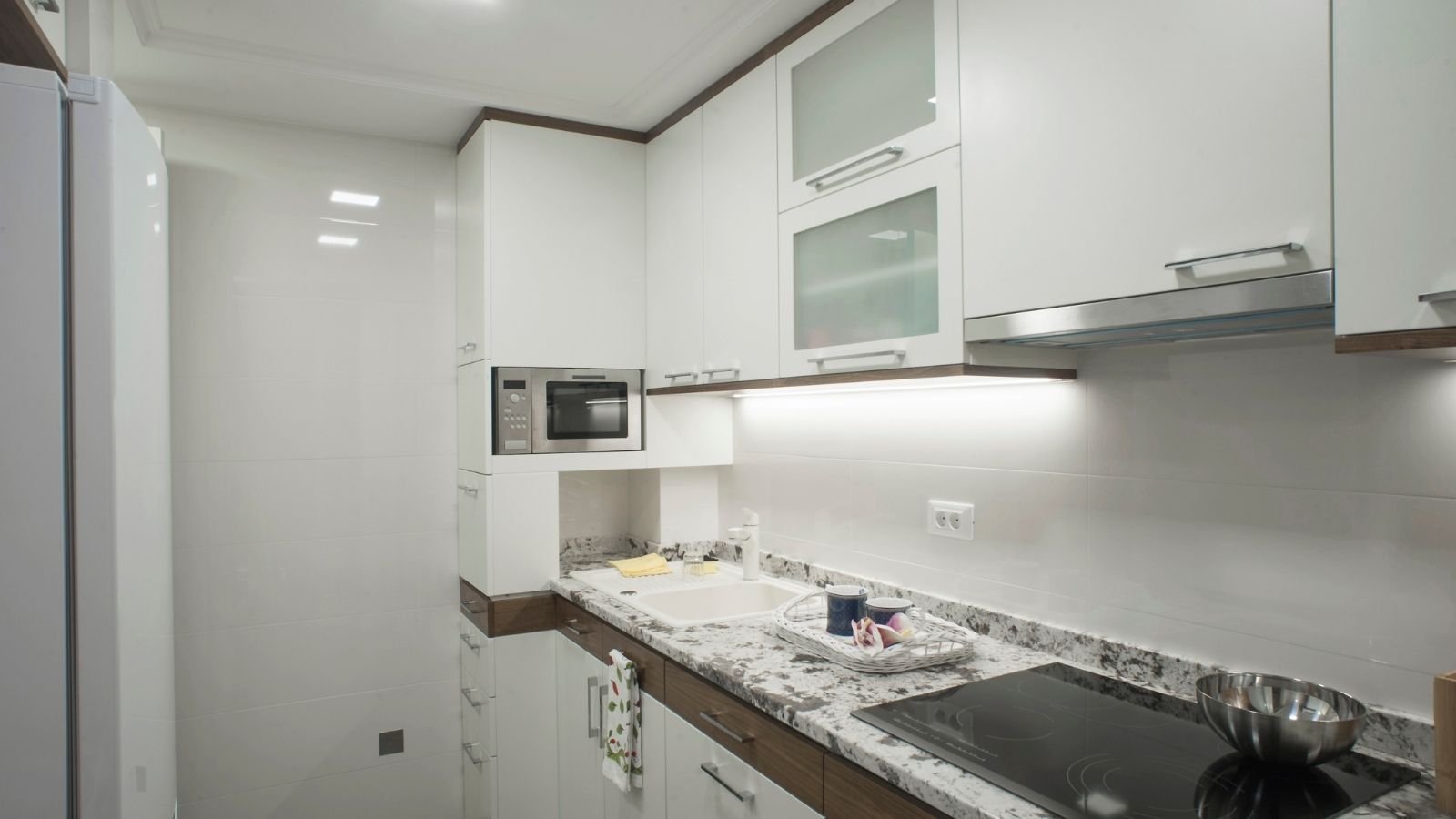 Tips for Making the Most of a Small Kitchen Space
