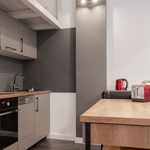 EyWf7tEUrzMrsgrpBpu5sq0e