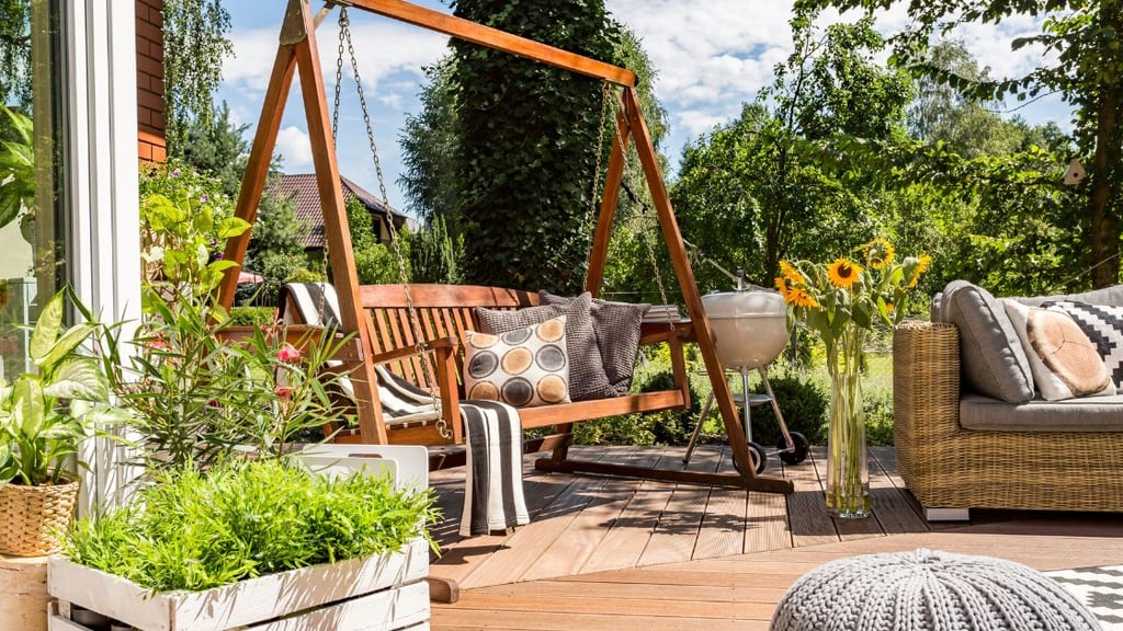 Thoughtful Landscaping for Reduced Patio Heat