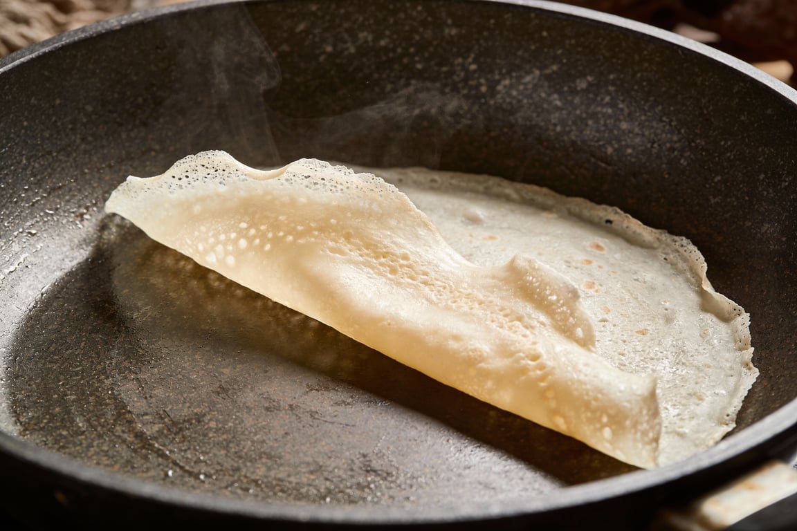 Whipped cottage cheese filling for herbed shallot crepes