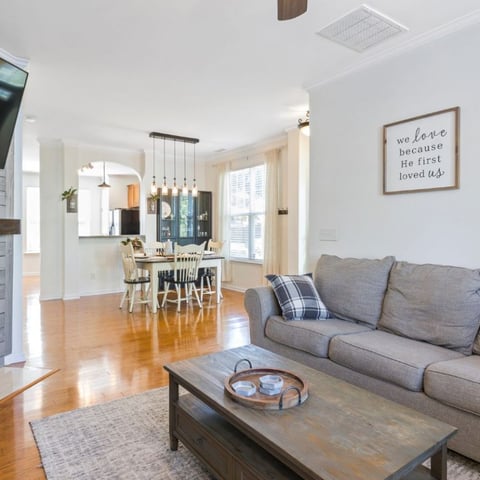 How to Get the Farmhouse Shiplap Fireplace Look 1536×864 1