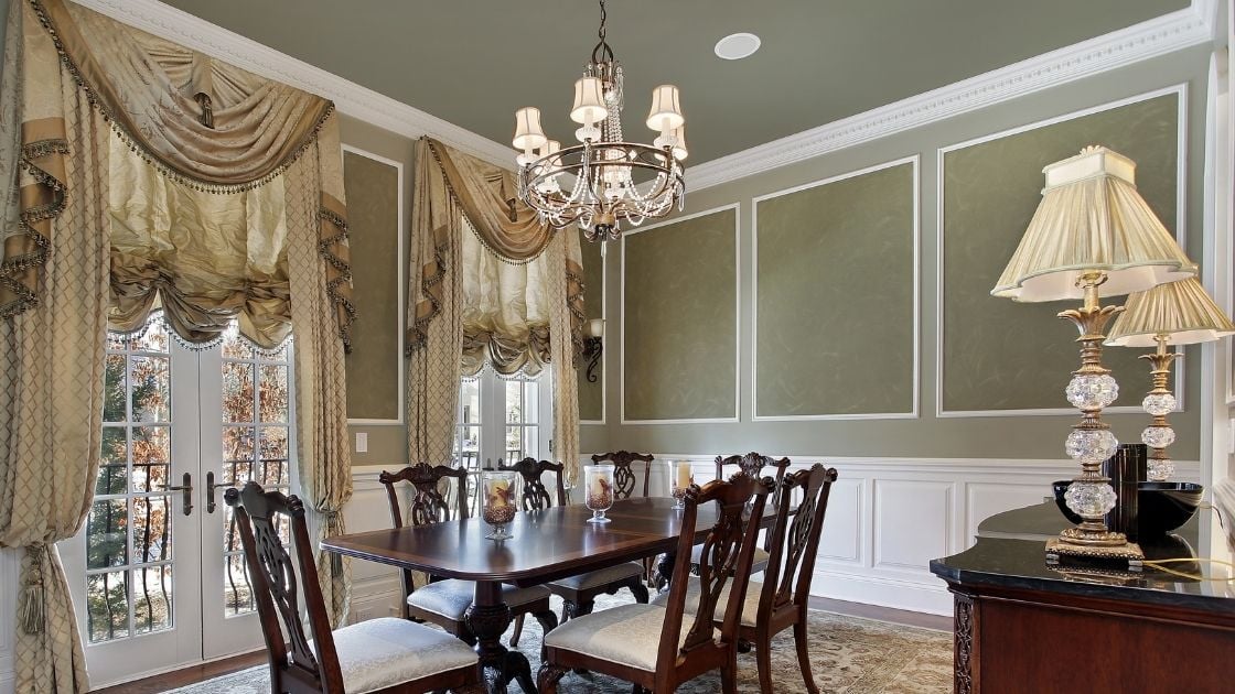 Elegant Candelabra Chandelier