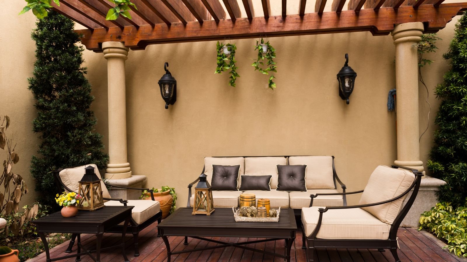 Add a touch of class to your patio with a traditional awning!