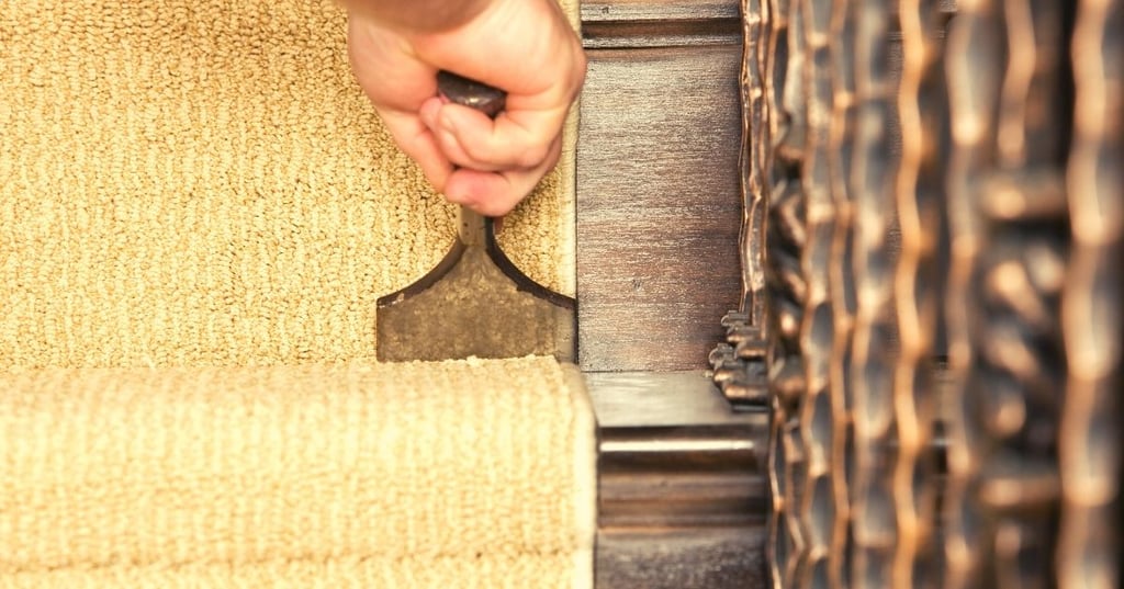 How to attach a runner to stairs 1