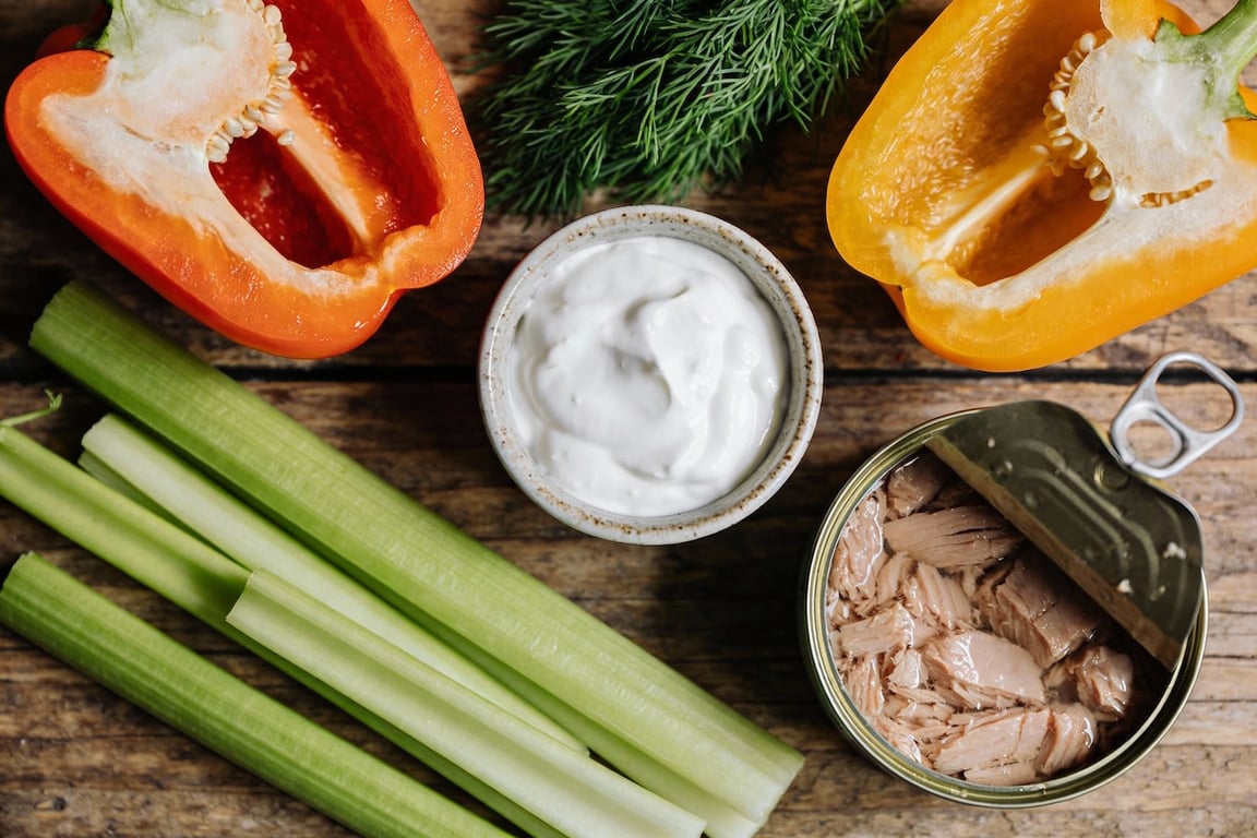 Low-carb tuna melt stuffed bell peppers keto tuna recipe