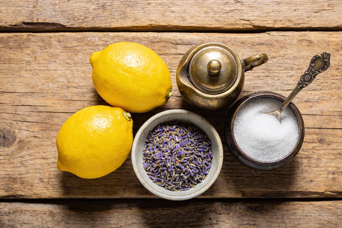 Mama Pearl's Lavender Lemonade preparation