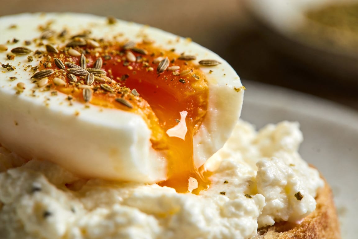 Fresh ingredients for a High-Protein Savory Cottage Cheese Bowl