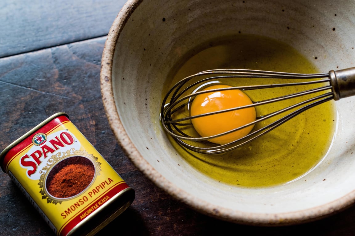 Boiling prawns for a Mediterranean prawn recipe