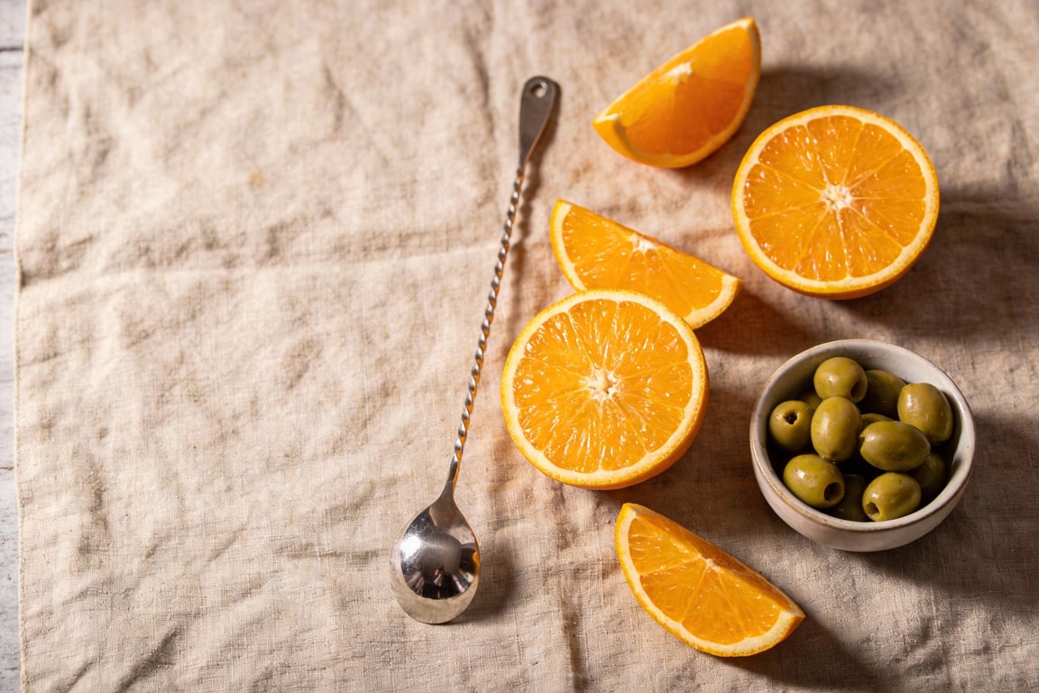 Spritz 3-2-1 ratio ingredients for 1950s cocktail recipes