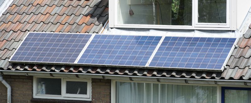 Proč při pořízení fotovoltaiky investovat do&nbsp;baterie?