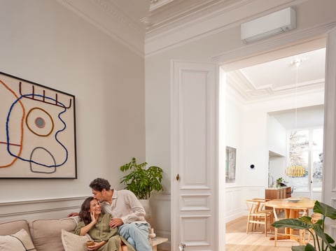 Climatizzazione estiva: come raffreddare casa risparmiando (e inquinando meno)