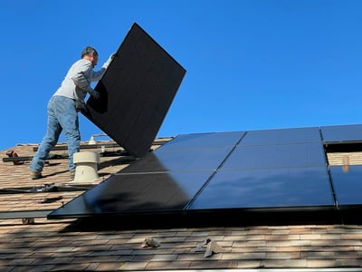 Quanto durano davvero i pannelli solari? Guida completa alla vita utile dell’impianto fotovoltaico, Woltair