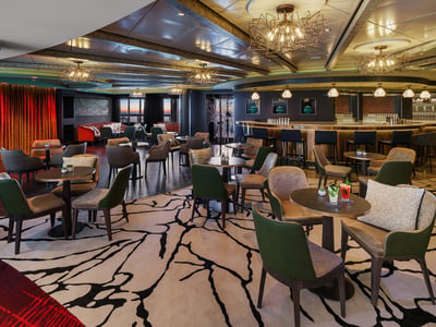 Bars & lounges