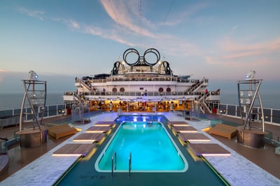 Pool & spa