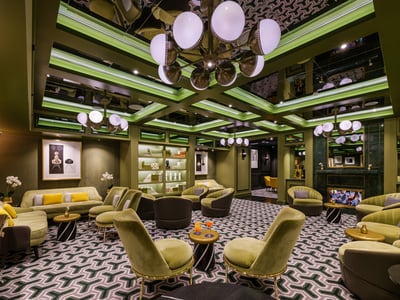 Bars & lounges