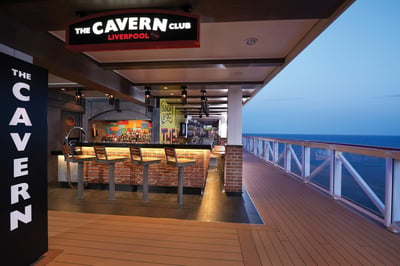 Bars & lounges