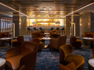 Bars & lounges
