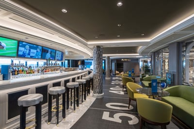 Bars & lounges