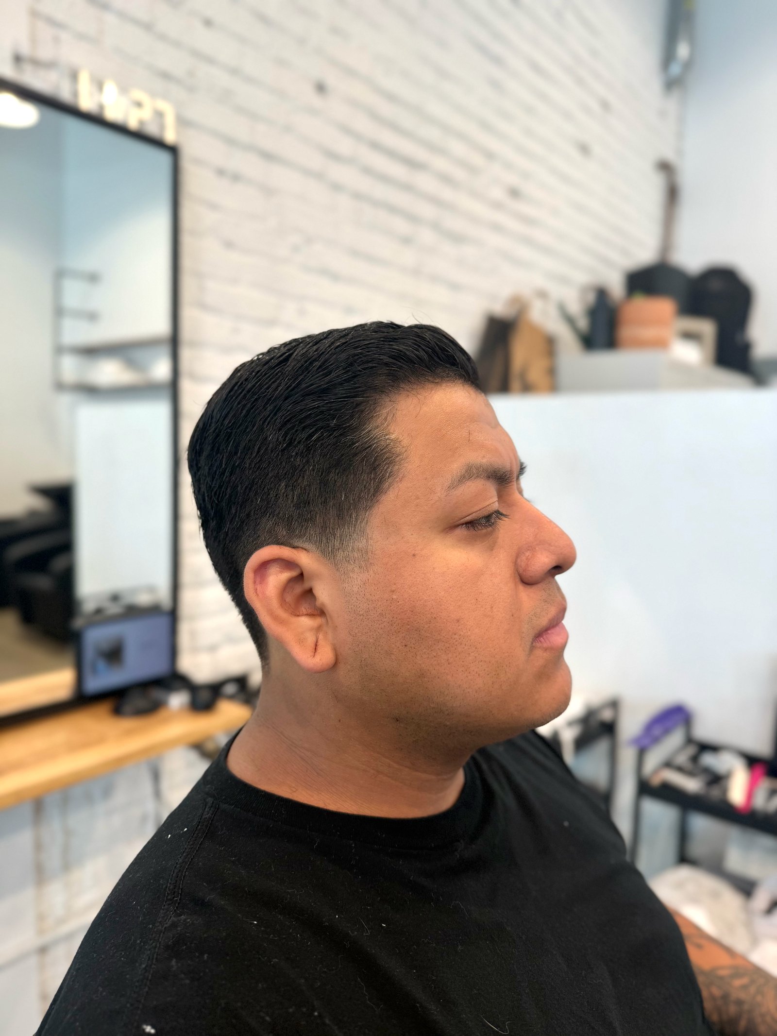 Low taper classic gentlemen’s cut
