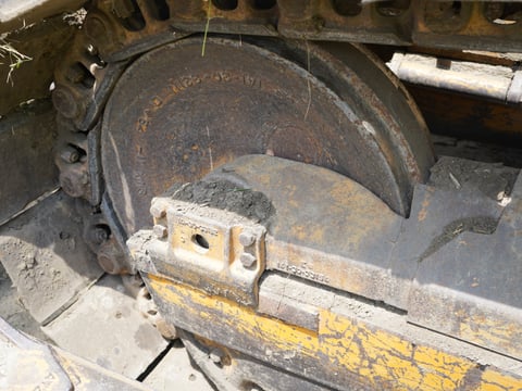 Komatsu D65E-6 Crawler Tractor — photo 40