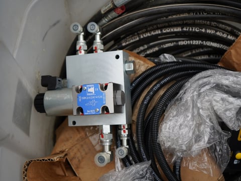 JRB Quick Coupler — photo 9