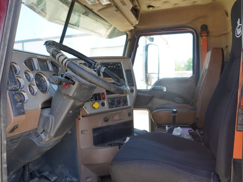 2018 Mack Granite GU713 Quad/A Dump Truck — photo 11