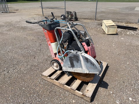 Husqvarna FS524 Walk Behind Concrete Saw — photo 3