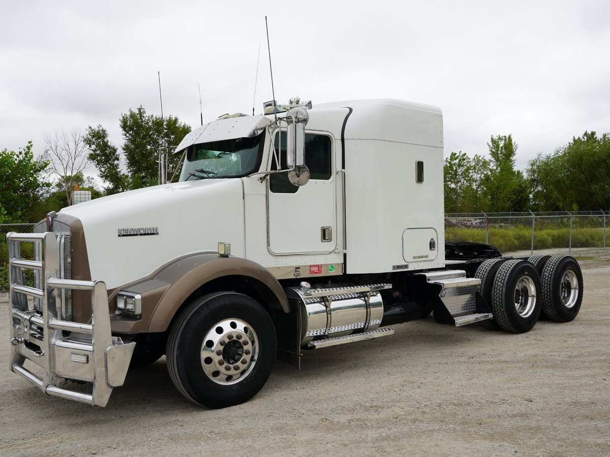 1998 Kenworth T800 T/A  Allison Automatic - Sleeper Truck