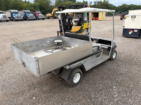Inoperable - Club Car Carryall 2 Utility Vehicle — photo 4