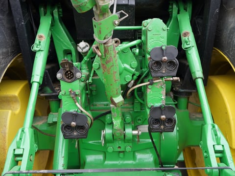 1992 John Deere 4960 Tractor  — photo 25