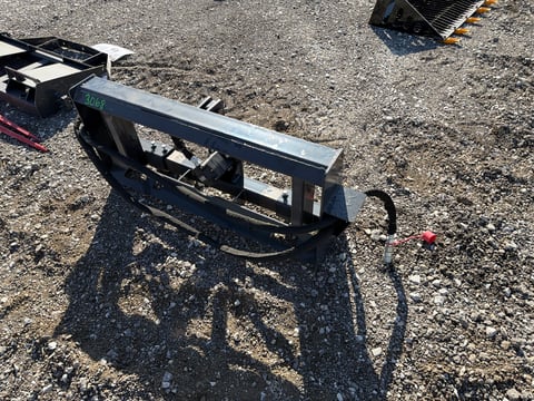 LandHonor Skid Steer to 3-Point Hitch PTO Adapter, Hydraulic (Unused) — photo 3