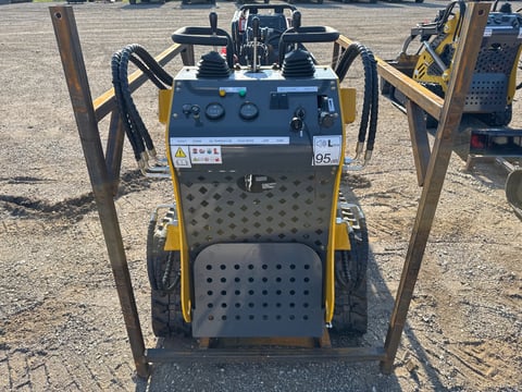 2026 SDLANCH SSL60 Mini Skid Steer Loader (Unused) — photo 6