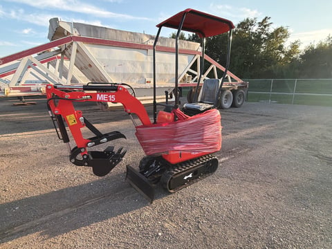 2026 SDLANCH ME15 Mini Excavator (Unused) — photo 1