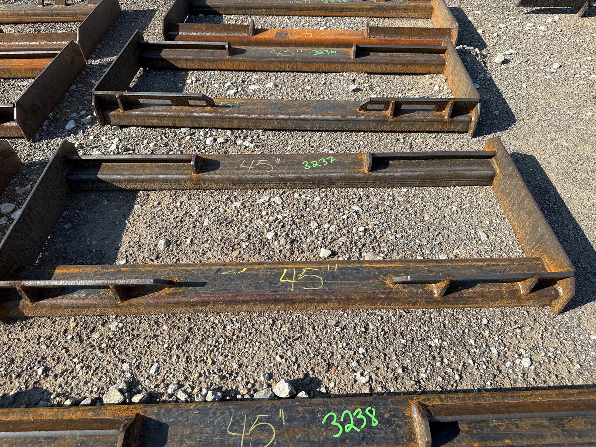 Kit Containers Skid Steer Attach Frame 75#