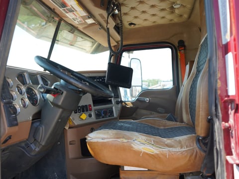 2018 Mack Granite GU713 Quad/A Dump Truck — photo 12