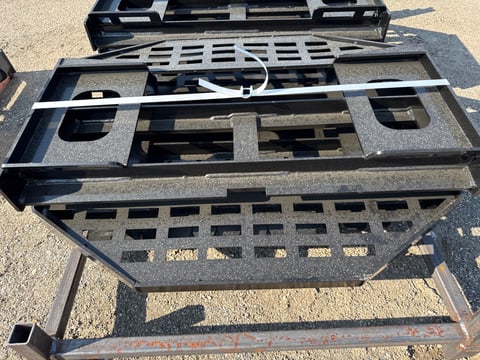 2026 Giyi DHC 60in Skid Steer Pallet Forks (Unused) — photo 1