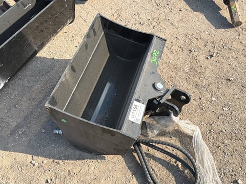 2026 Miva 24in Tilting Excavator Bucket (Unused) — photo 2