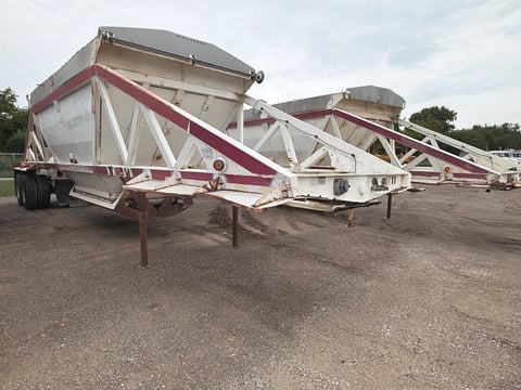 2002 Ranch Manufacturing Belly Dump Trailer — photo 3
