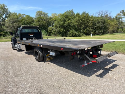 2017 Ford F650 SD Rollback Tow Truck — photo 5