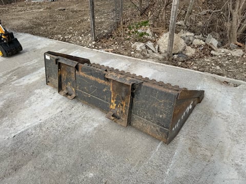 78" Skid Steer Bucket — photo 3