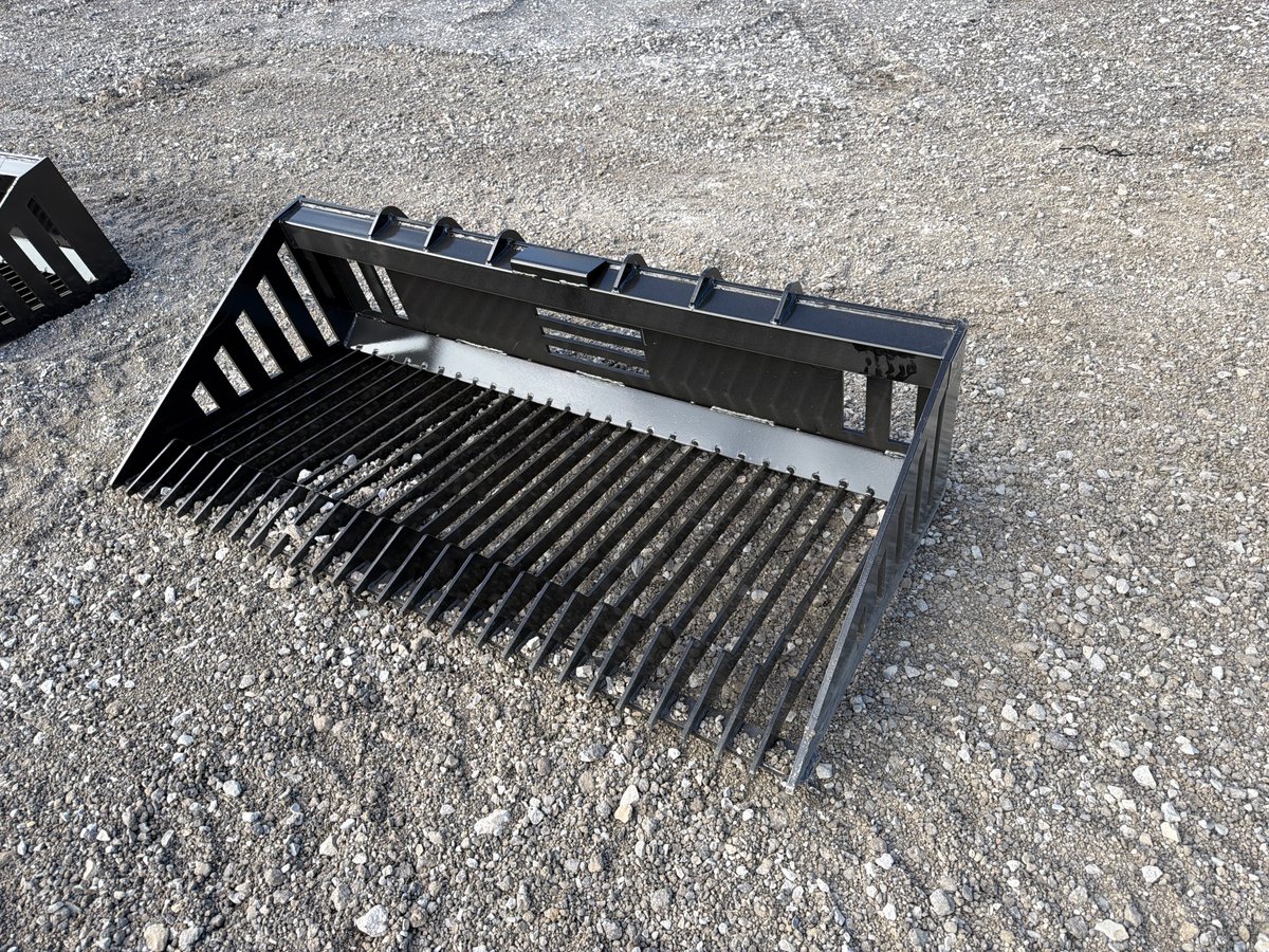 2026 GIYI GY-RB66 66in Skid Steer Rock Bucket (Unused)
