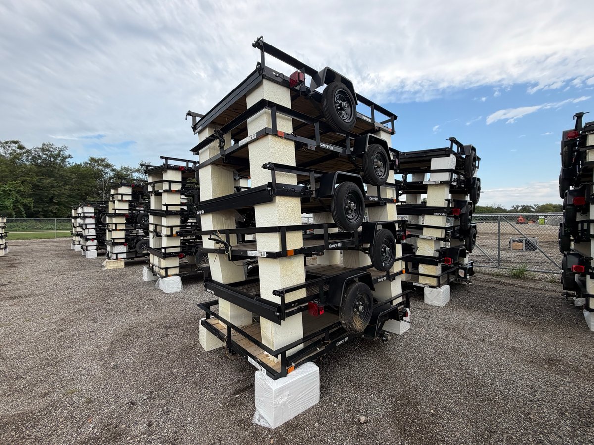 Qty of (6) 2027 Carry-On Trailers Z5X8GW2K