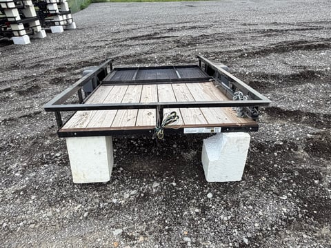 2027 Carry-On Trailer Z5X8GW2K — photo 2