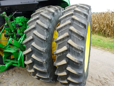 1992 John Deere 4960 Tractor  — photo 20