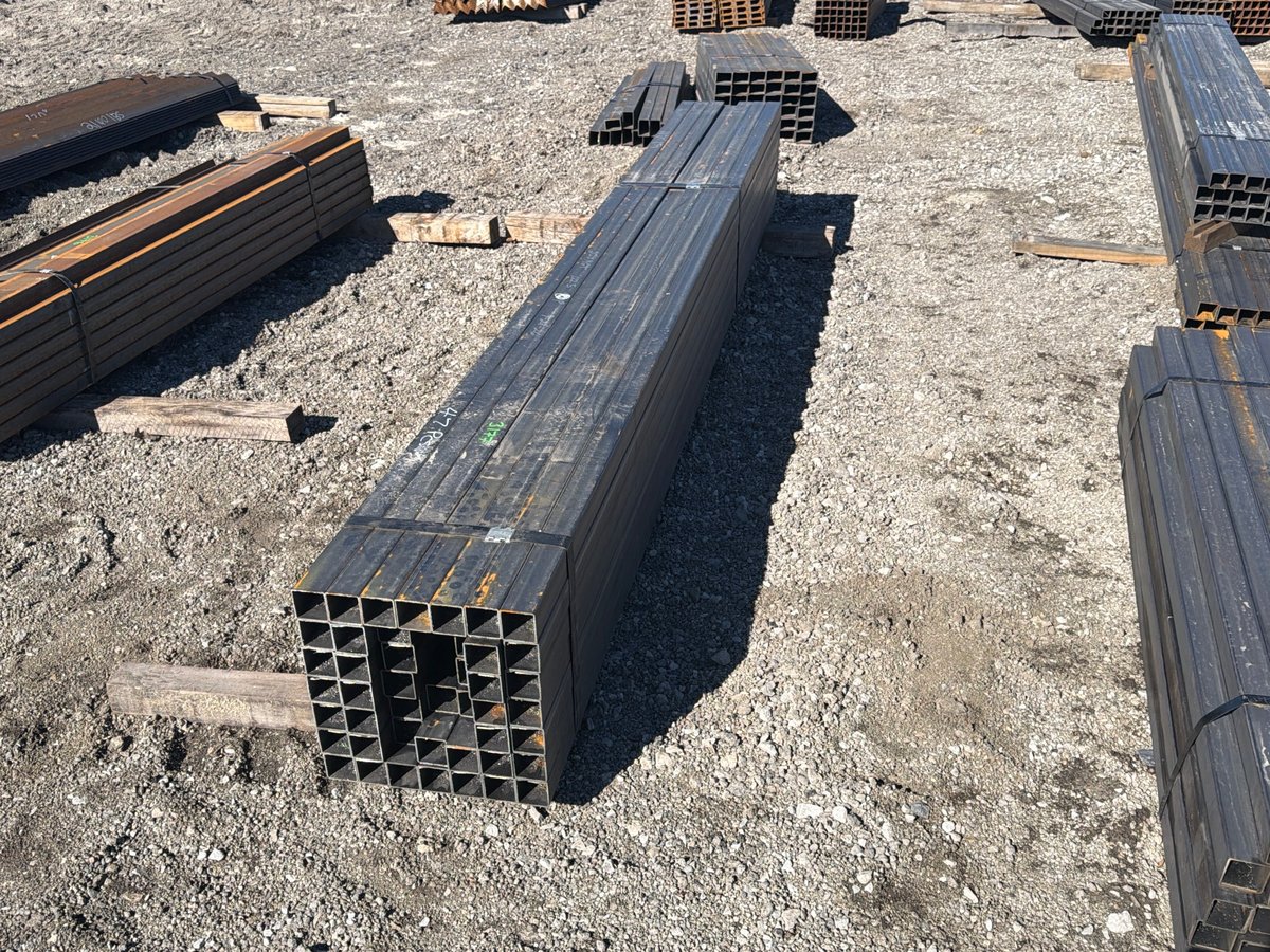 (47) 2in x 2in 14 Ga Steel Square Tubing, 122.5in Long