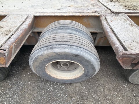 1978 Transport Trailers CR35TXF 17ft x 8ft TRI/A Lowboy Trailer — photo 13