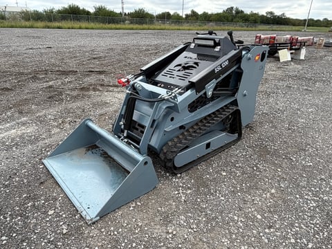 2026 SDLANCH SSL1200 Diesel Skid Steer Loader (Unused) — photo 1